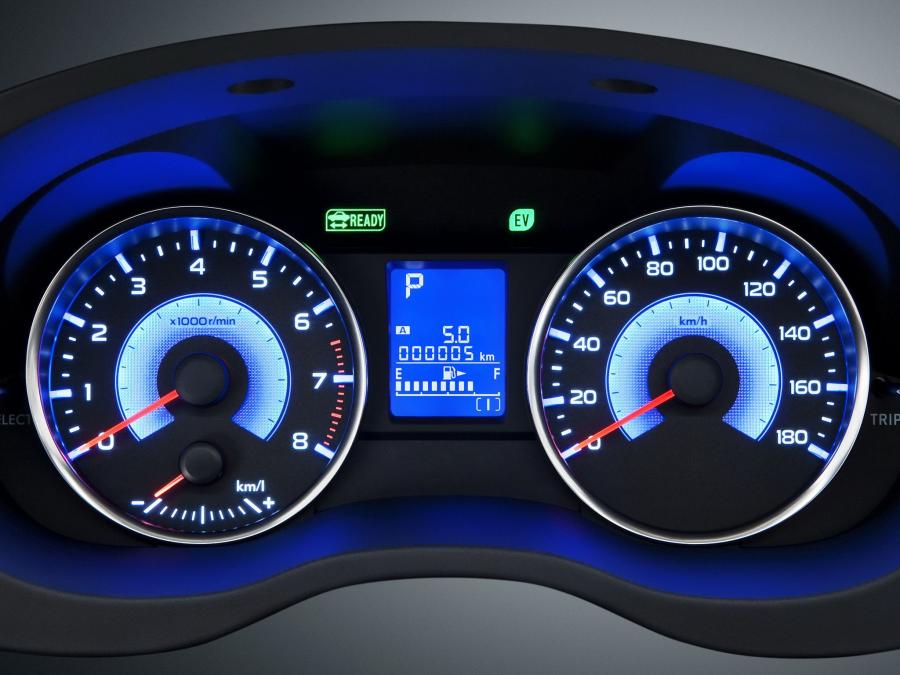  Subaru XV Hybrid 2013 года  (JP) (фото 9 из 10)